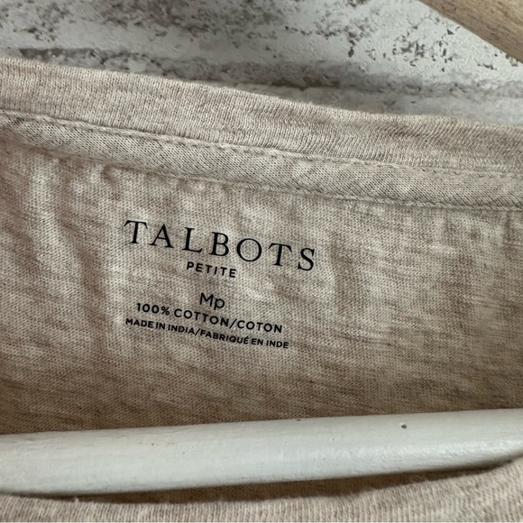 TALBOTS sunflower boots‎ embroidered tee shirt women’s size medium petites - Picture 3 of 4